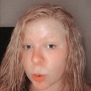 Meet your Posher, Maggie